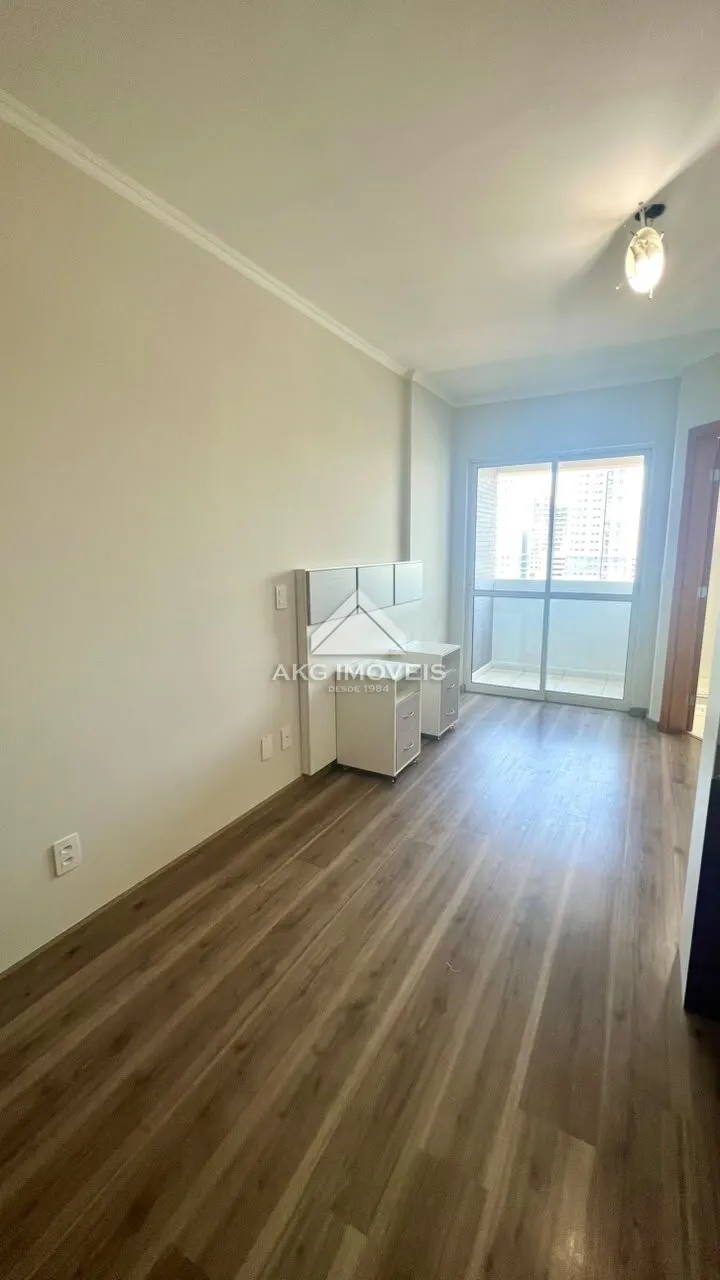1-bedroom apartment with balcony on the 24th floor — photo 10