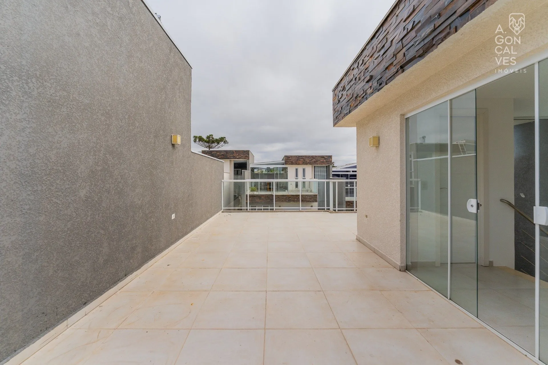 Casa com 3 quartos e 4 banheiros com 3 vagas — photo 24