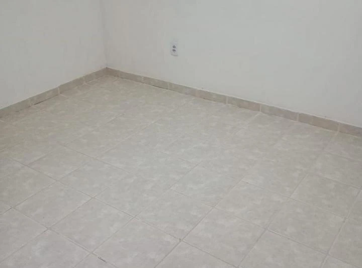 First-floor apartment with 3 bedrooms, 1 en-suite and balcony — photo 6