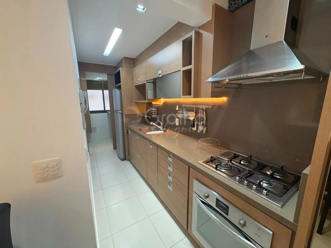 Меблированная квартира с 2 спальнями и 92 м² — photo 13