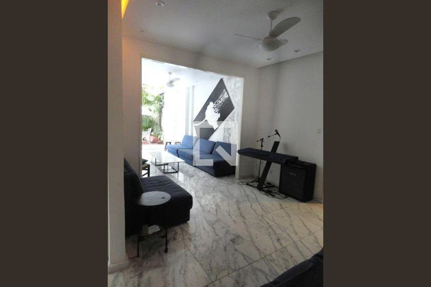 Furnished apartment with 4 bedrooms and 120 m² — photo 12