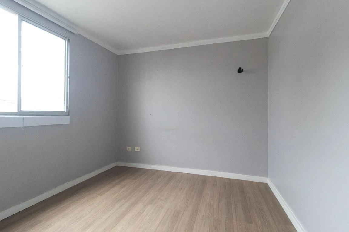 Home office in a 2-bedroom apartment, 47 m² — photo 4