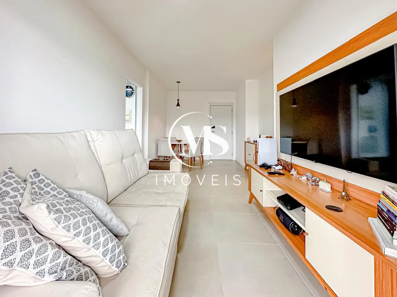 Furnished apartment, 66 m², with a washing machine — photo 10