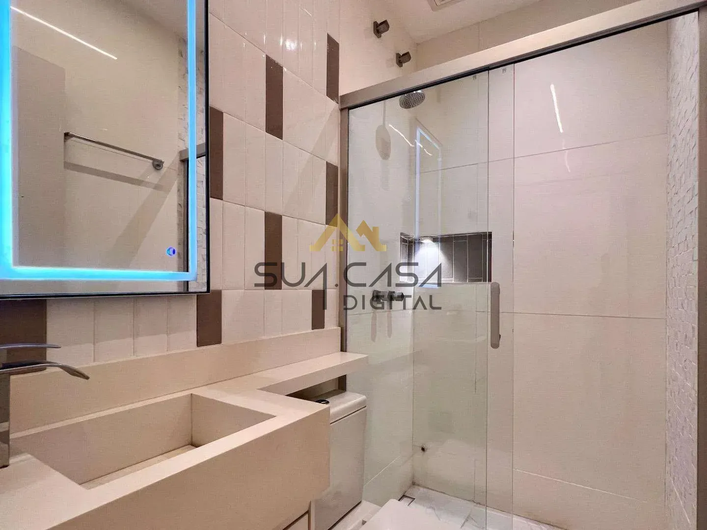 Apartamento mobiliado, 208 m², com janelas do piso ao teto — photo 11