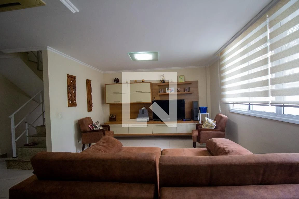 Furnished 3-bedroom house with 6 bathrooms and 3 parking — photo 9