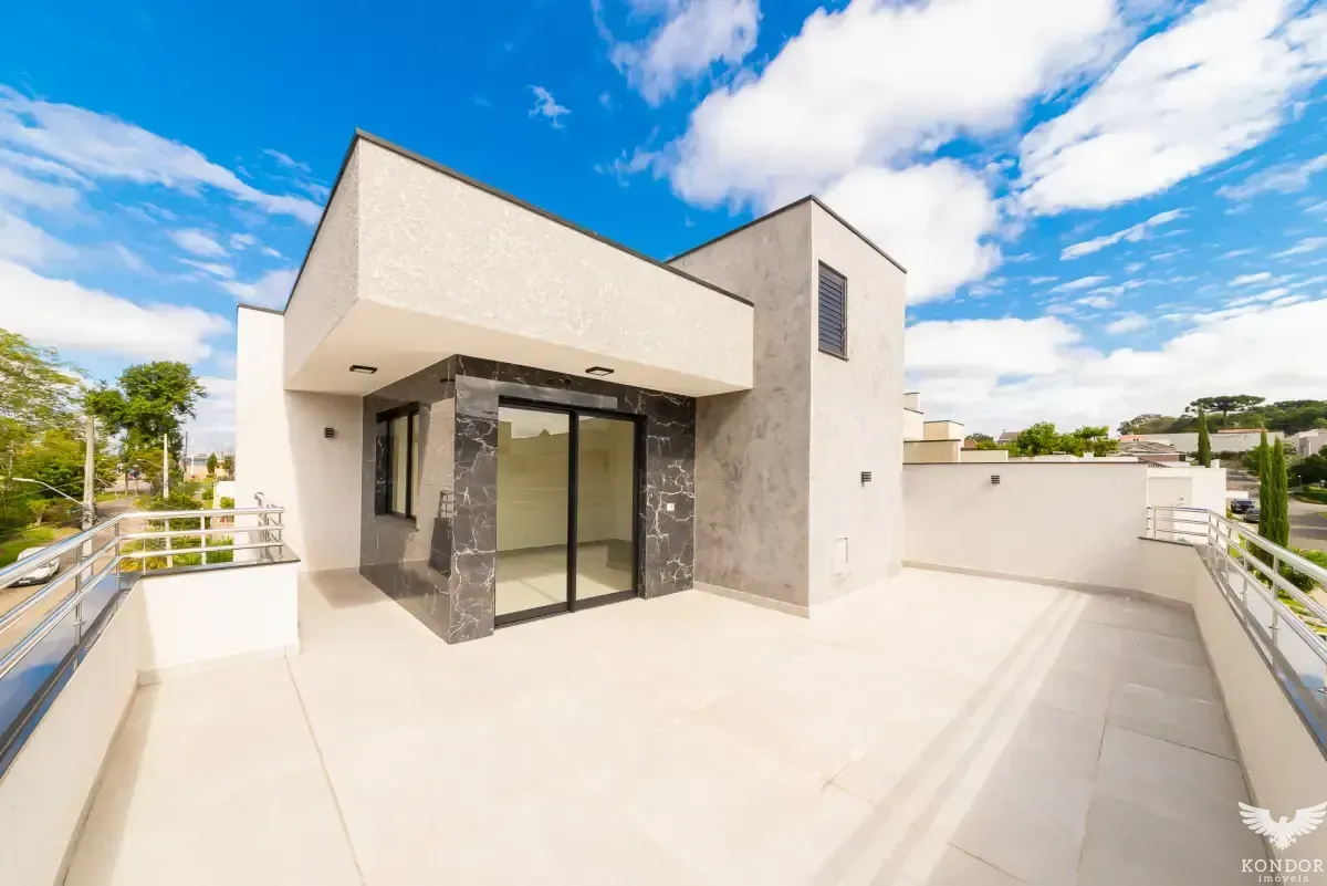 Two-story house with 230 m², 3 bedrooms and 4 baths — photo 19