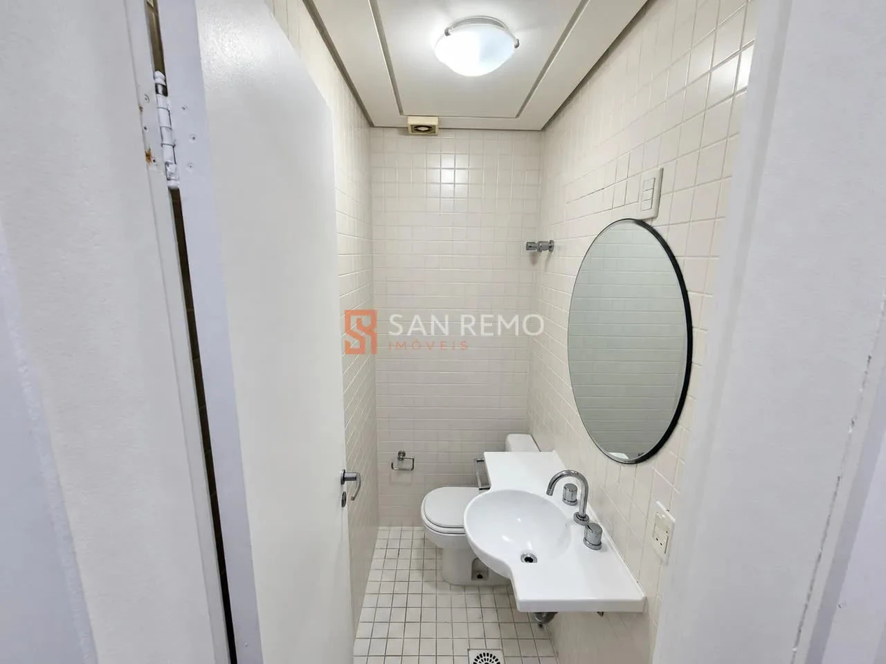 2-bedroom apartment with a water view in Florianópolis — photo 11