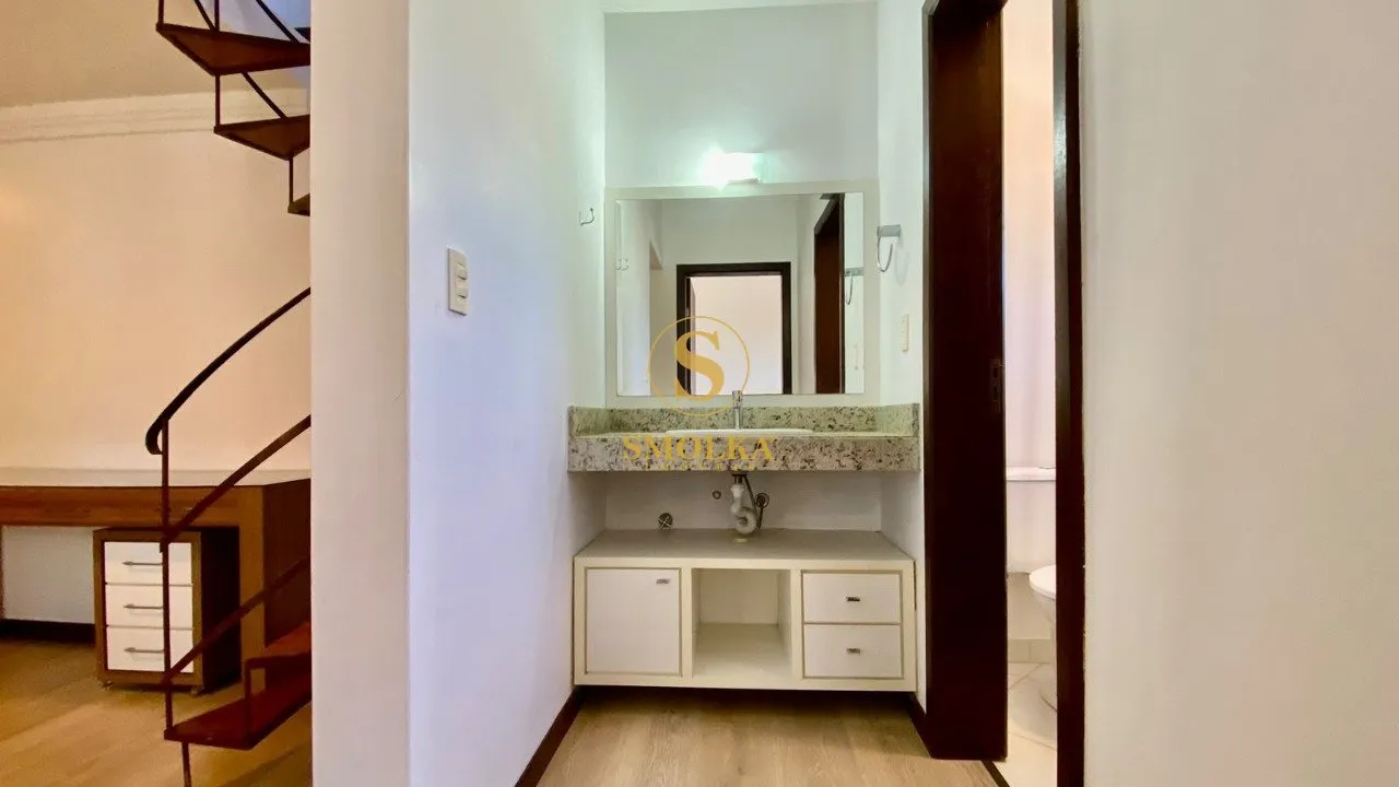 2-bedroom apartment with a home office in Florianópolis — photo 13