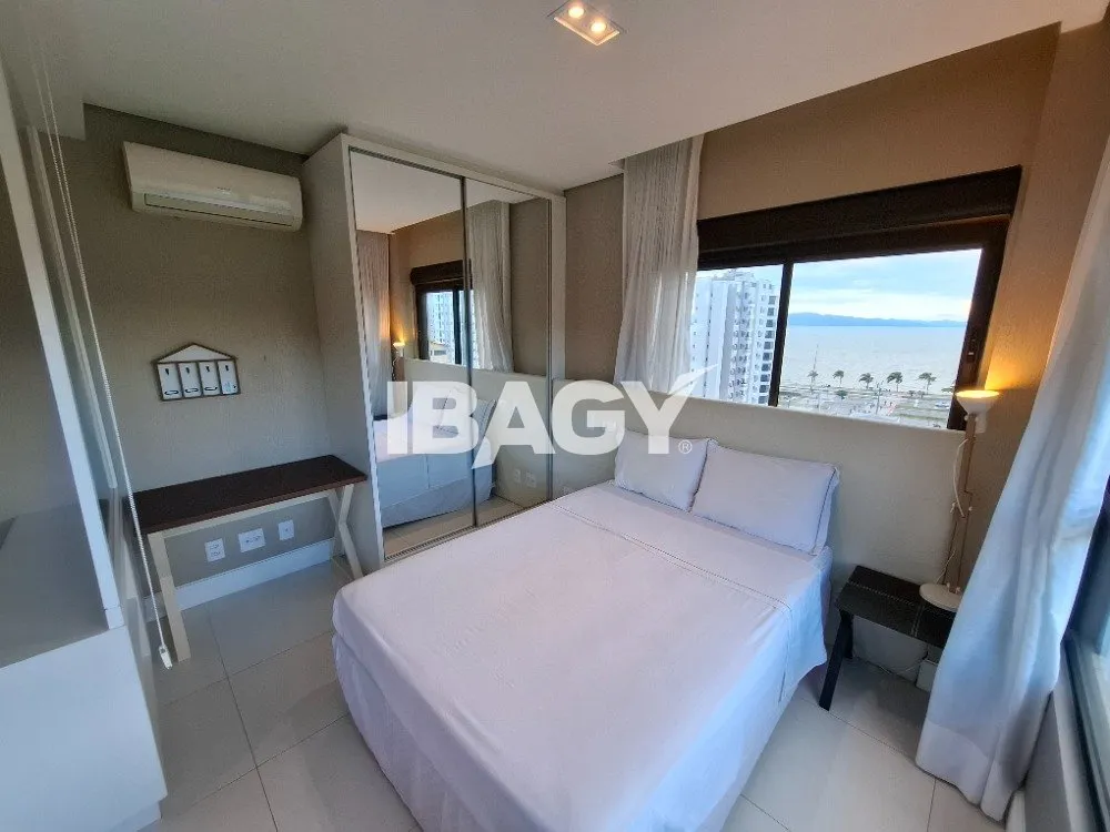 Furnished 60 m² studio with 1 parking space and balcony — photo 3