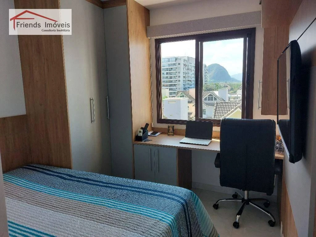 4-bedroom apartment in a building with a sauna — photo 31