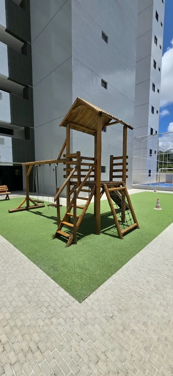 2-bedroom apartment in a building with a gym — photo 5