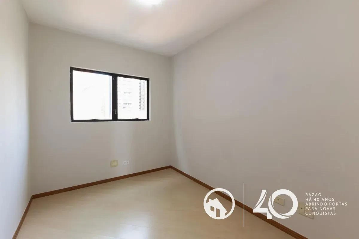 3-bedroom apartment with a home office — photo 5