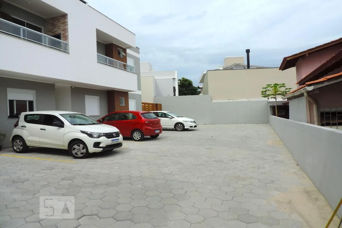 2-bedroom apartment with a grill on the balcony — photo 22