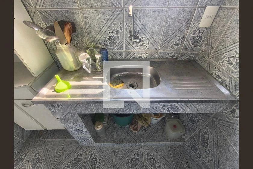 Rental house with 1 bedroom and 760 m²