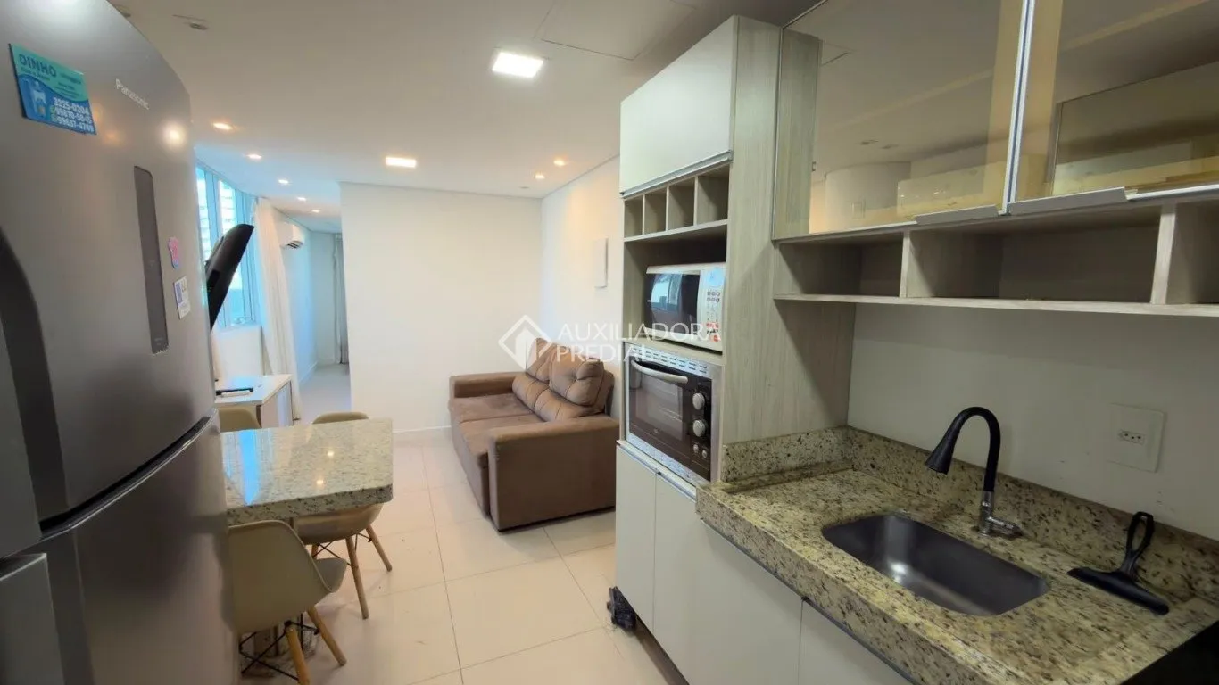 Мебльована квартира з 1 спальнею та 68 м² — photo 3