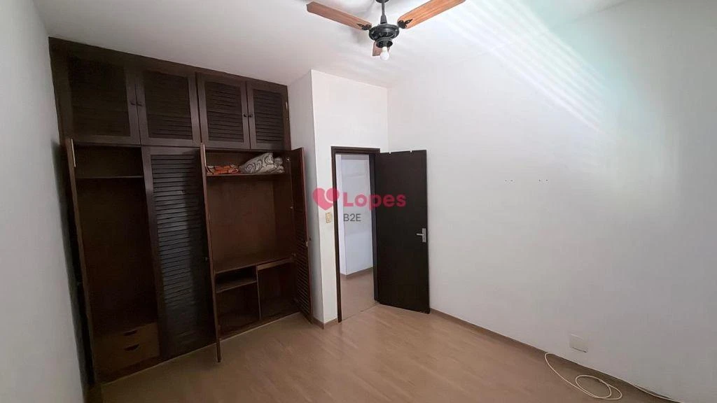 Casa de 450 m² com 3 quartos e fogão a gás — photo 36
