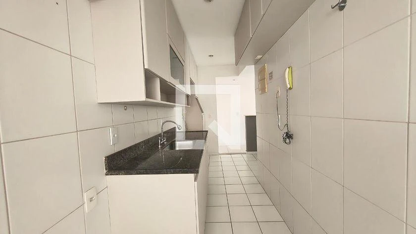 87 m² apartment with a bathtub and floor-to-ceiling windows — photo 5