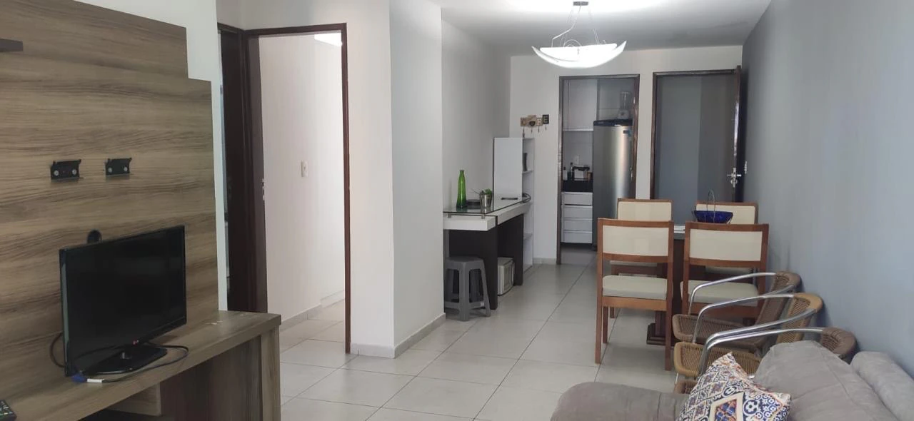 Furnished 2-bedroom apartment with an en-suite and parking — photo 9