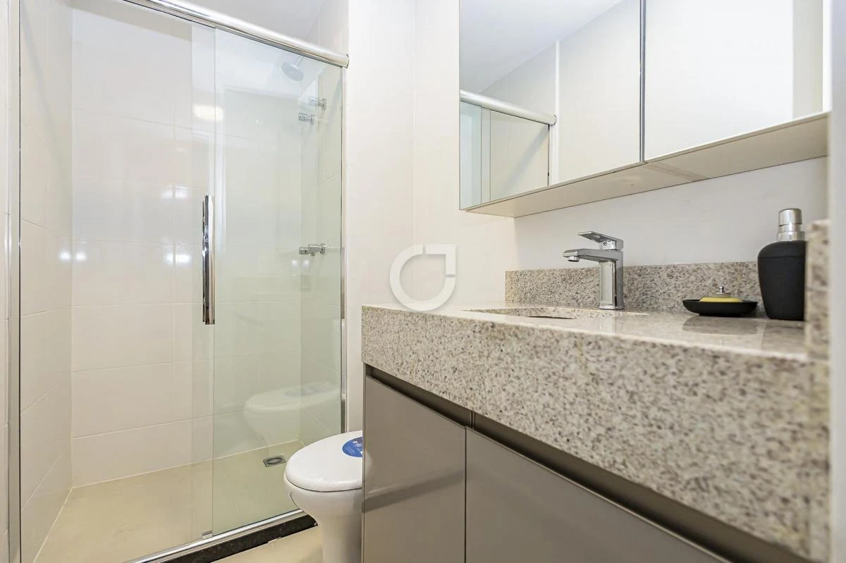 Apartment with 2 bedrooms and an open-plan kitchen — photo 9