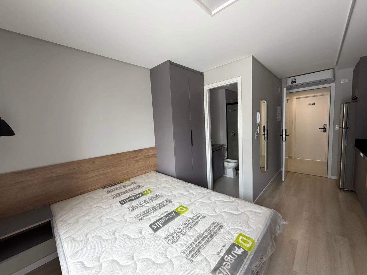 1 quarto e espaço de home office: apartamento de 22 m² — photo 9