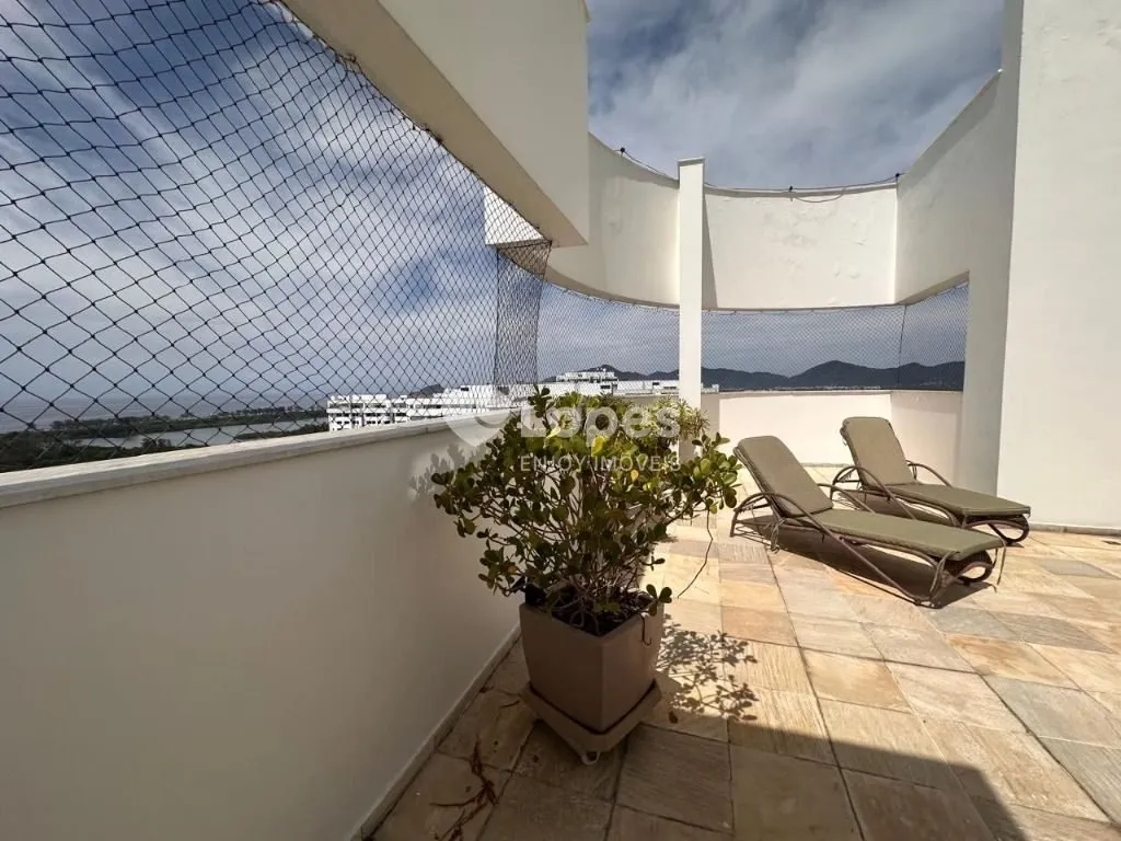 Apartamento de 167 m² com 3 quartos e churrasqueira privativa — photo 3