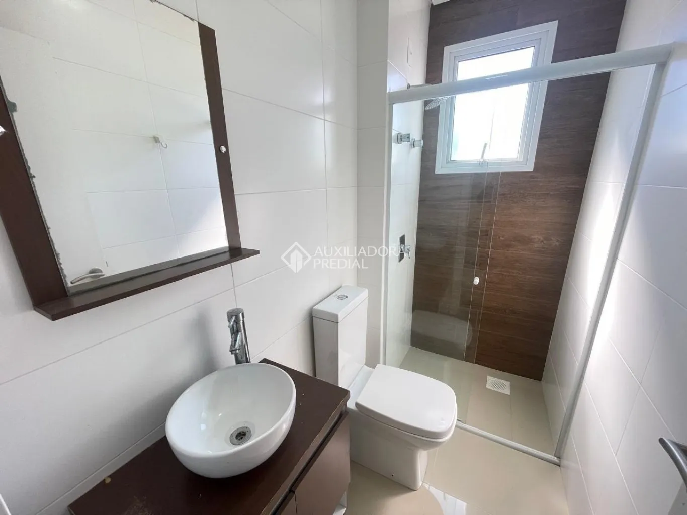 Apartamento amueblado de 3 dormitorios con cocina abierta — photo 10