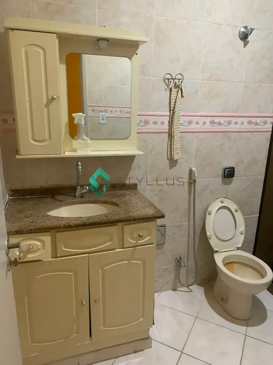 Rental apartment with 2 bedrooms and a separate kitchen — photo 2
