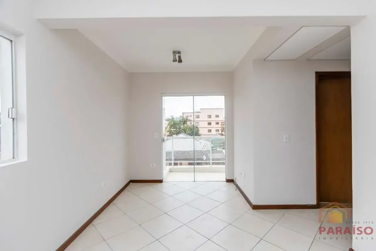 Rental apartment with 2 bedrooms and a balcony — photo 17