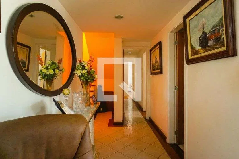 Duplex with 5 bedrooms and 550 m², 5 parking spaces — photo 23