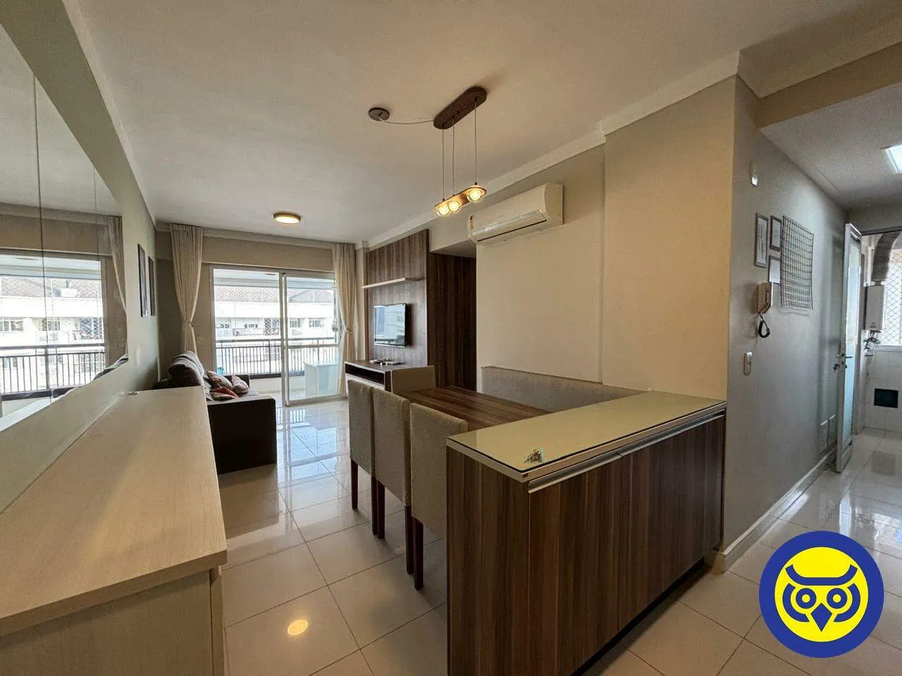 Apartamento amueblado con 3 dormitorios y 95 m²