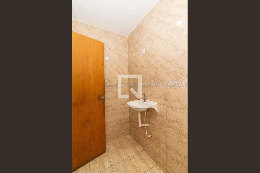 Rental house with balcony, 4 bedrooms and 120 m² — photo 27