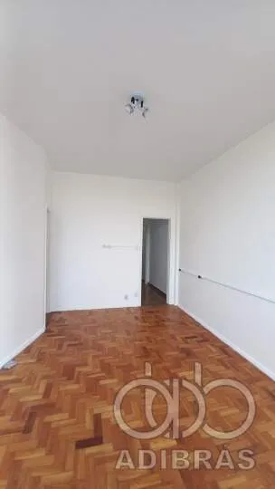 Apartment on the 9th floor with floor-to-ceiling windows — photo 11