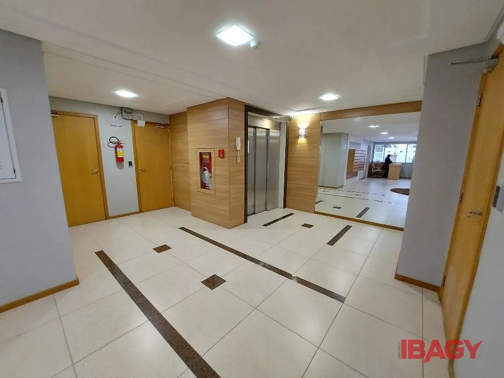 Home office in a 3-bedroom apartment, 77 m² — photo 18