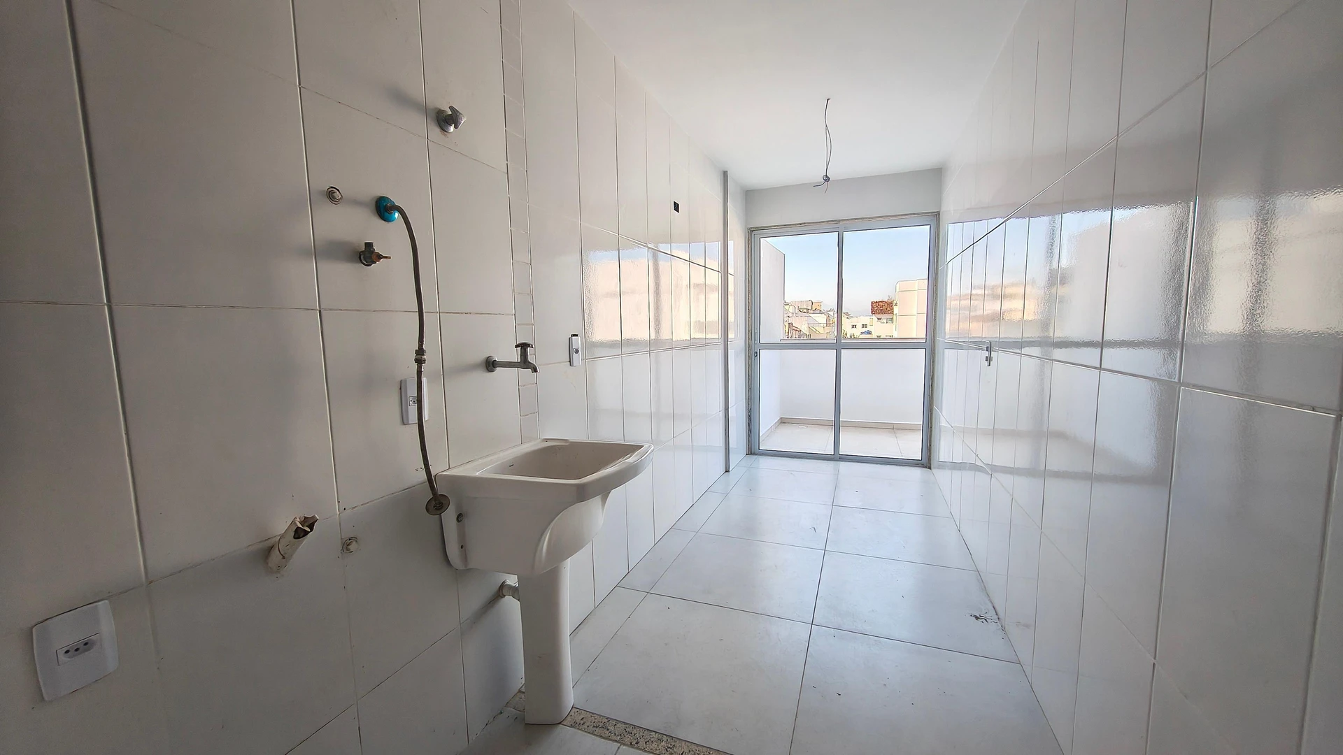Apartamento com 2 quartos e varanda — photo 27