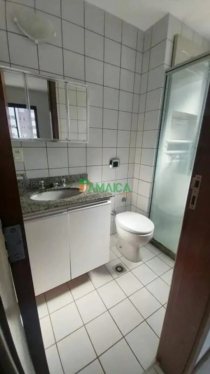 3-bedroom apartment, 1 with its own bathroom, 74 m² — photo 10