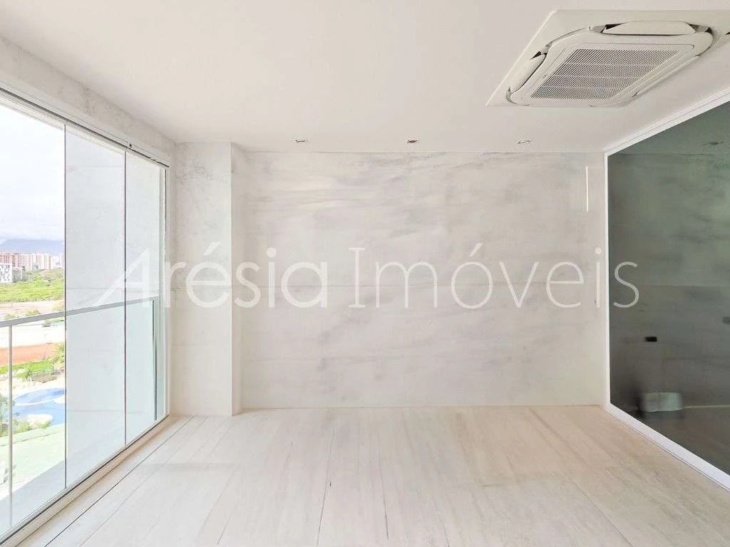 Apartamento de 267 m² com 3 suítes e piscina privativa — photo 10