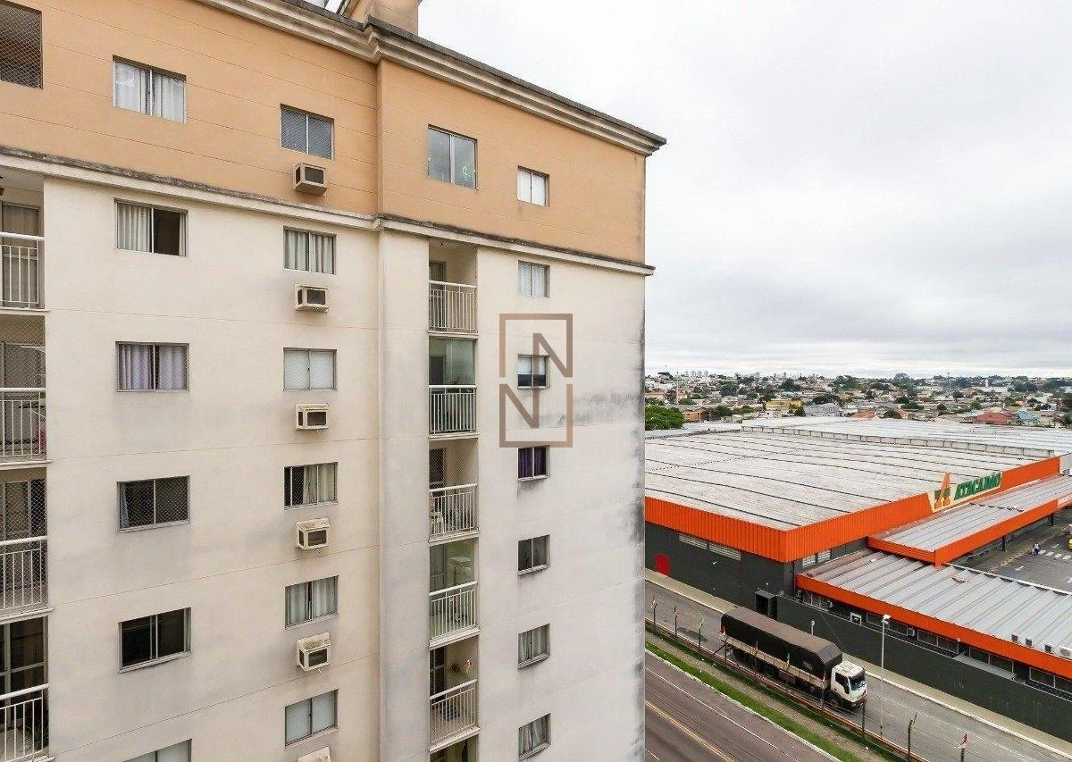 2-bedroom apartment in a building with a gym — photo 11