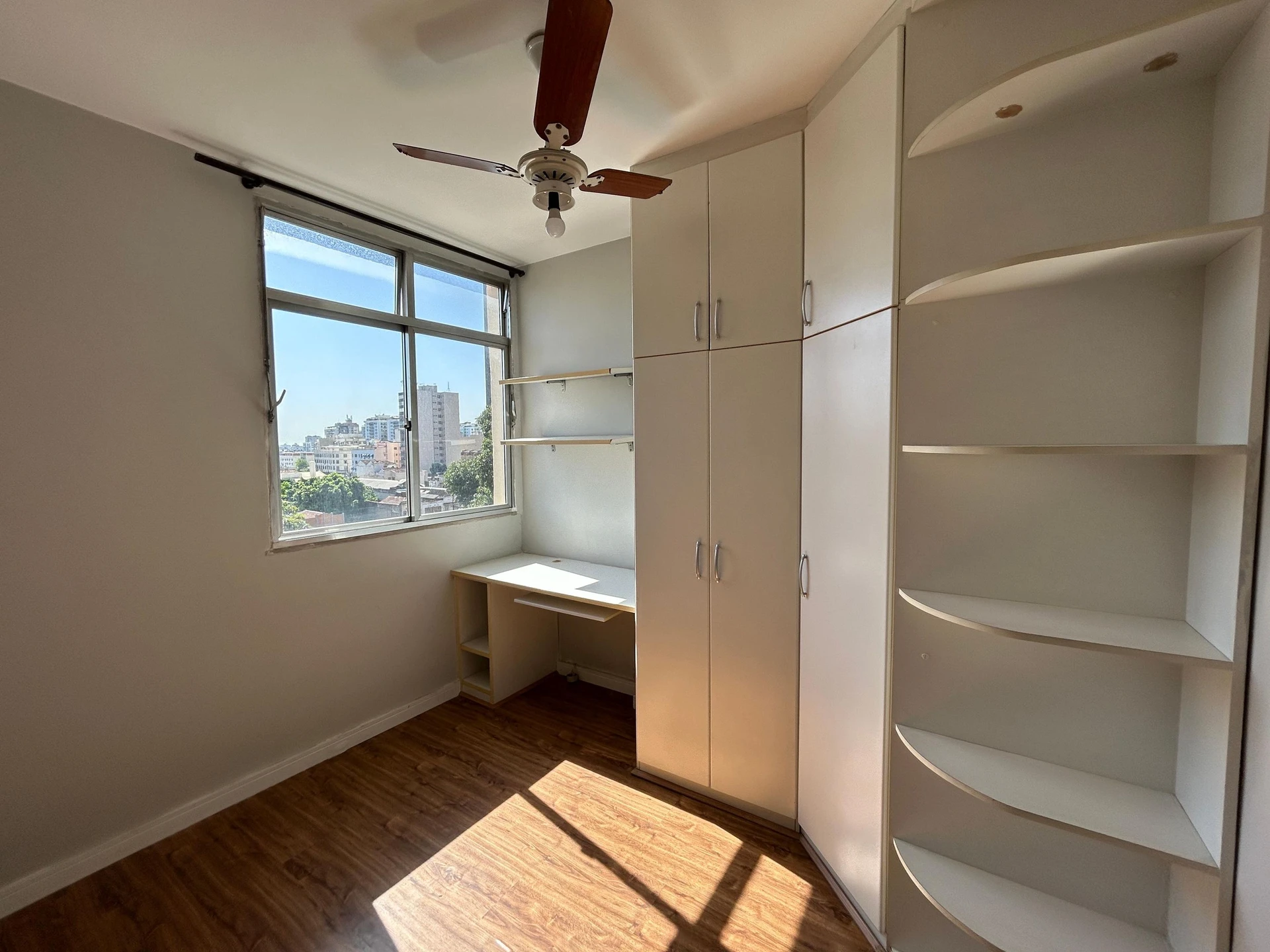 Home office in a 2-bedroom apartment, 63 m² — photo 26
