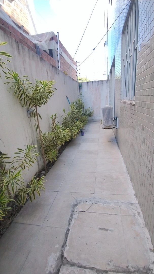 Furnished one-bedroom apartment, 35 m² — photo 13
