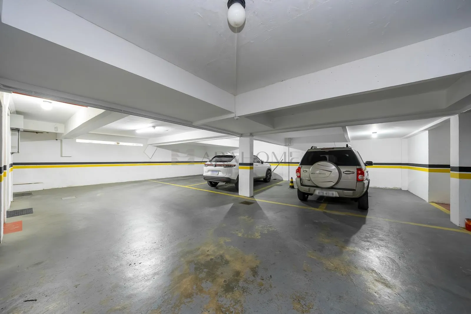 Unfurnished 111 m² apartment with 3 bedrooms and 3 baths — photo 24