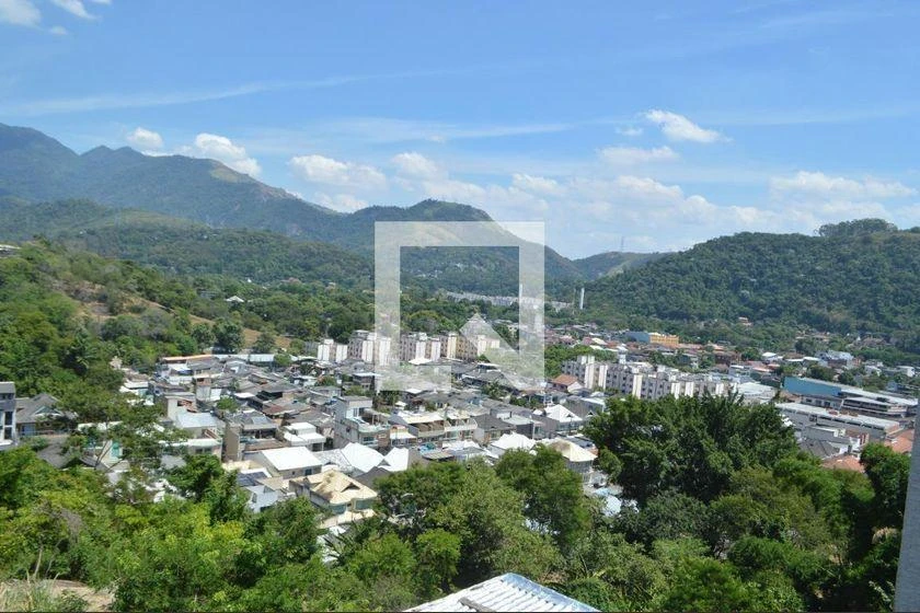 Casa de 390 m² com banheira e vista para as montanhas — photo 31