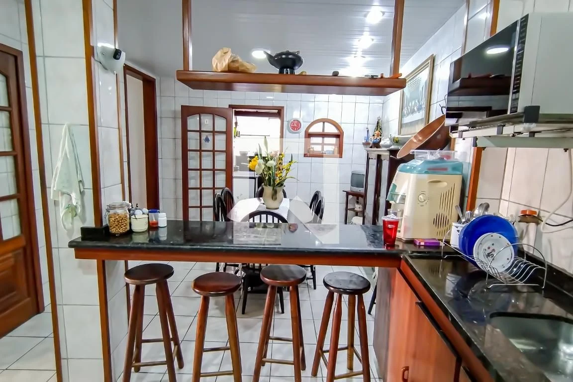 Furnished house with 4 bedrooms and private garden — photo 78