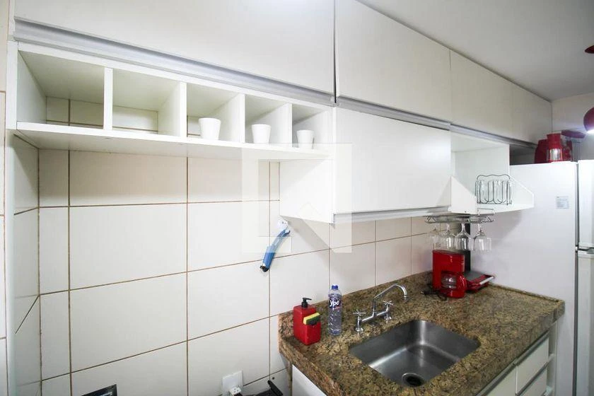 Apartamento mobiliado de 2 quartos com varanda e vaga — photo 34