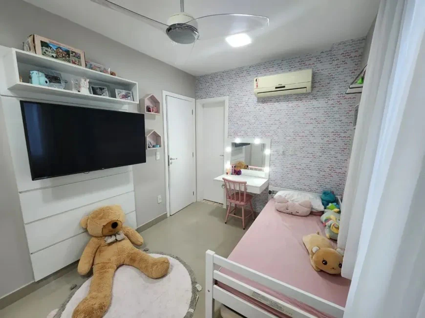 Casa mobiliada com 4 quartos, cozinha aberta e 370 m² — photo 4
