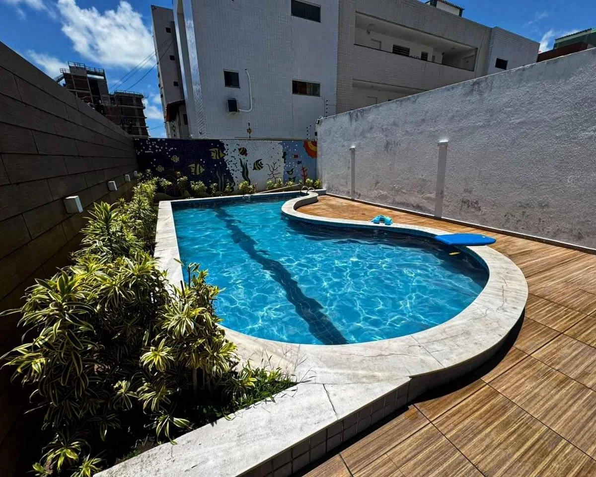 3-bedroom apartment with a water view — photo 27