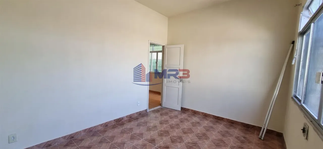 Casa com 3 quartos e cozinha com fogão a gás — photo 3