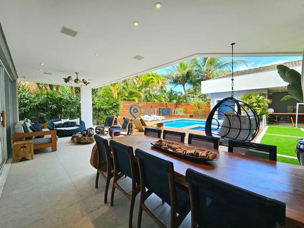 Casa com 4 dormitórios e 5 banheiros, 650 m² — photo 13