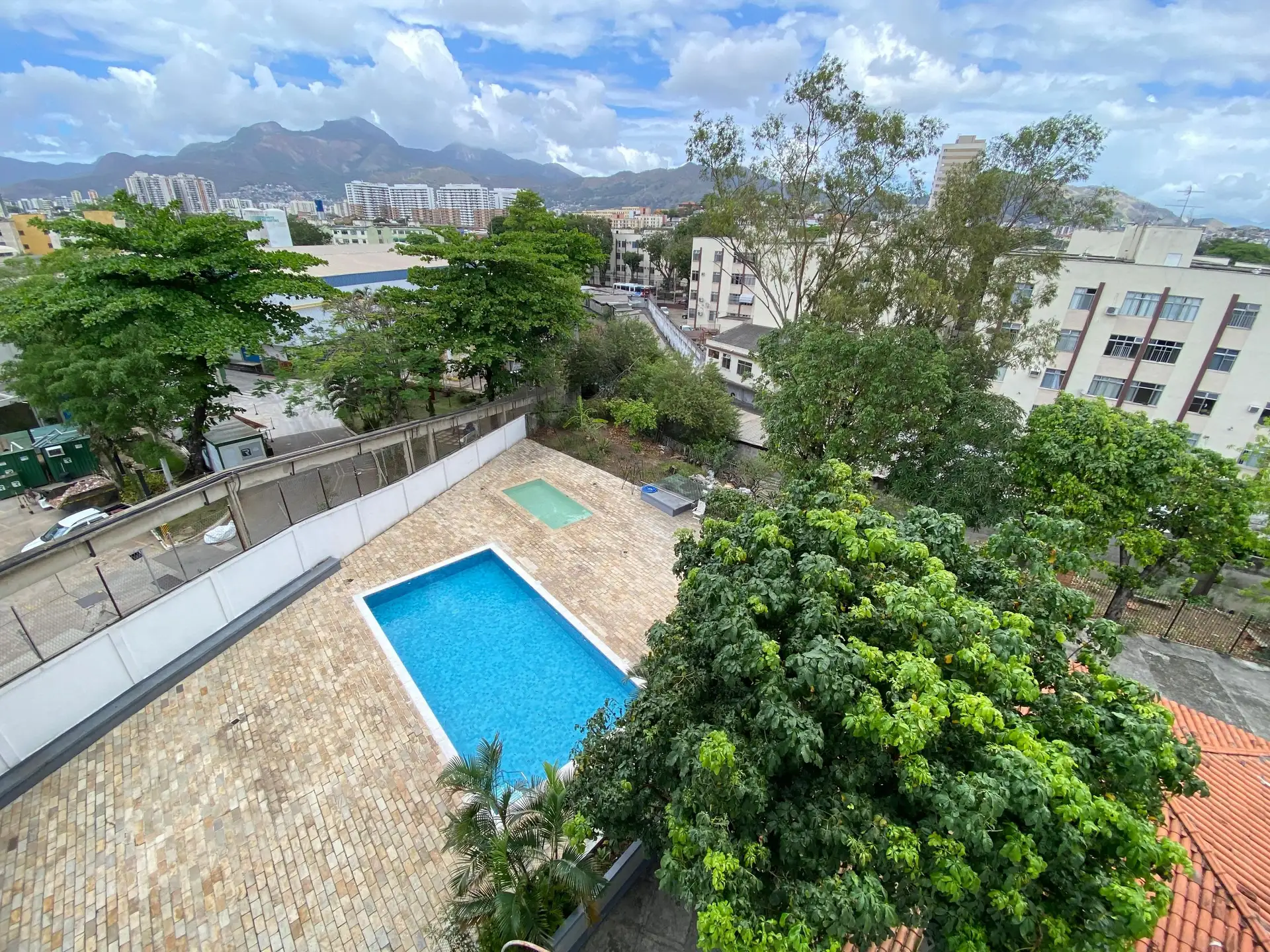 Rental apartment with a closed kitchen and 2 bedrooms — photo 9