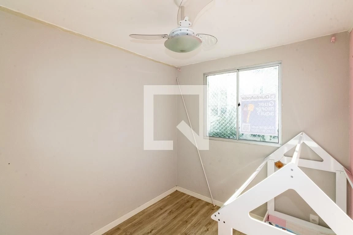 Деревянный пол или ламинат и 2 спальни: квартира 44 м² — photo 3