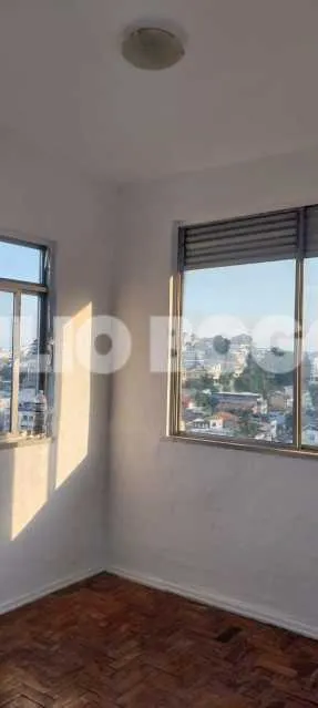 Unfurnished apartment with 2 bedrooms and 1 bathroom — photo 5